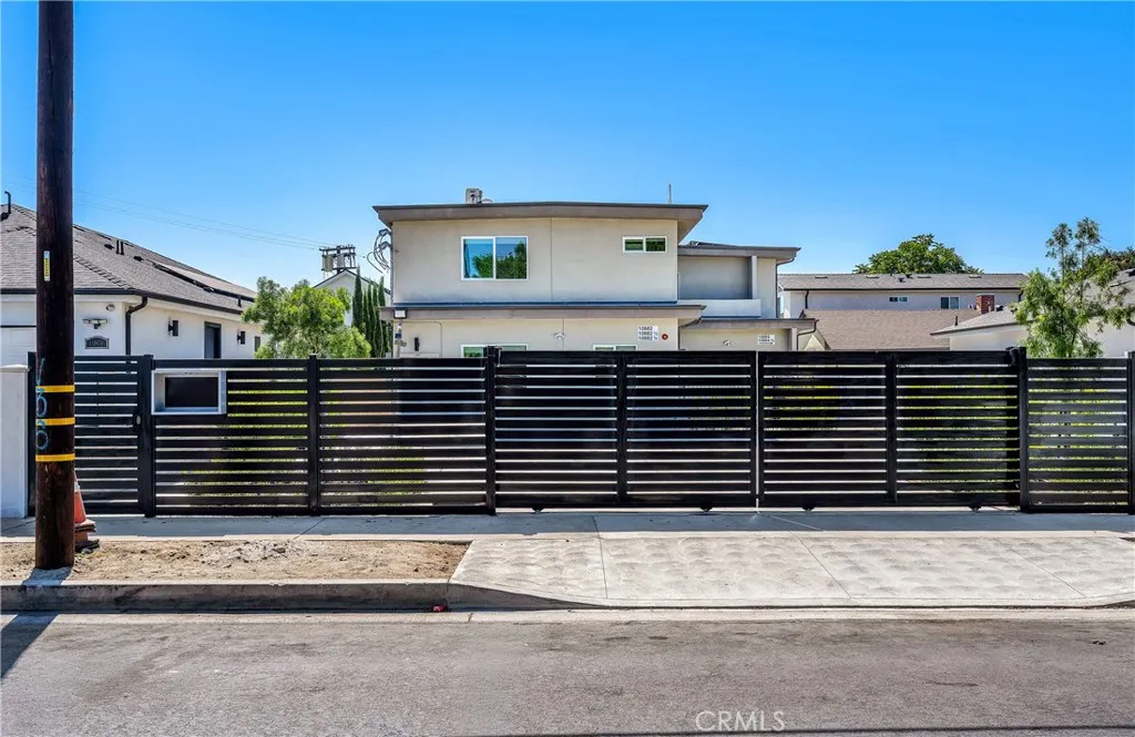 Sun Valley, CA 91352