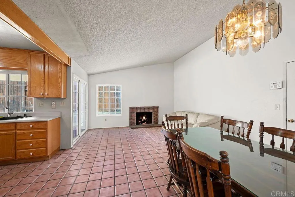https://cdn.realtyfeed.com/cdn/127/307060558/033583db8af2c1b00b139f10c91369ce.webp