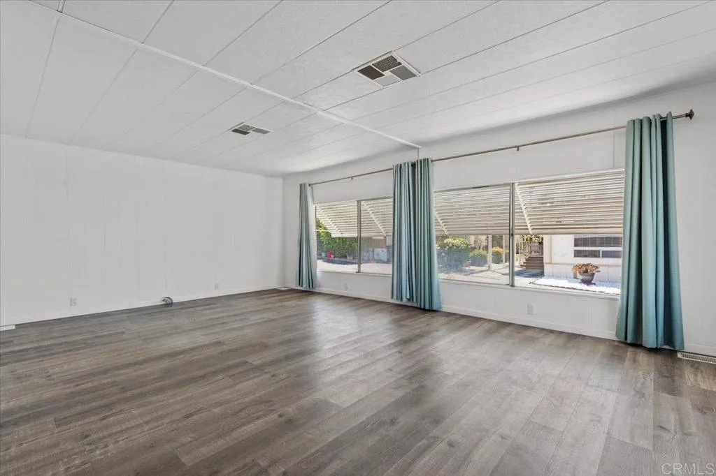 718 Sycamore Unit 109, Vista, CA 92083 - Photo 3 of 28, Vista, CA