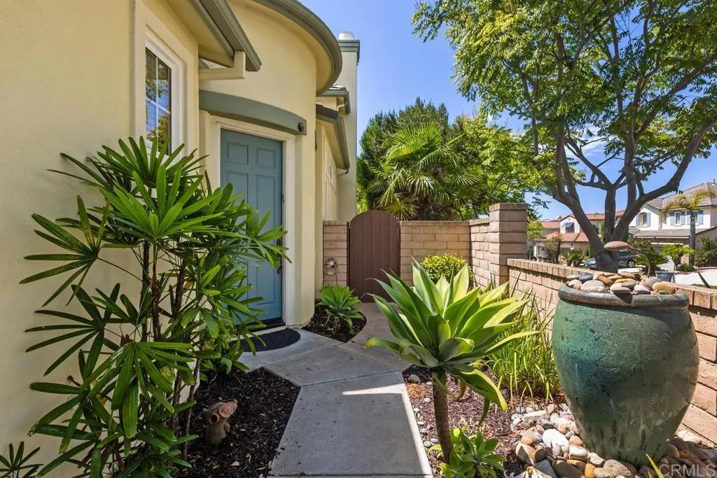 5274 Foxborough, San Diego, CA 92130 - Photo 4 of 39, San Diego, CA