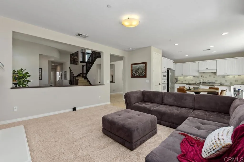 https://cdn.realtyfeed.com/cdn/127/307060591/7f7423e47c4fd0e092c04f80a9a17bbf.webp