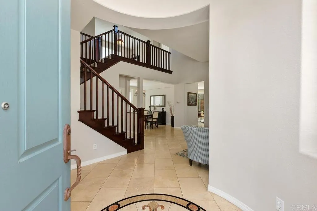 5274 Foxborough, San Diego, CA 92130 - Photo 5 of 39, San Diego, CA