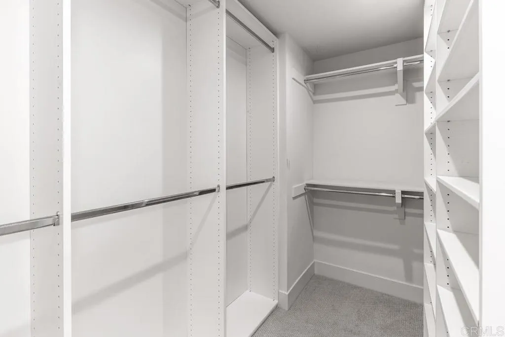 https://cdn.realtyfeed.com/cdn/127/307060602/2fcc43a669606a45631f0aa8a5ad887d.webp