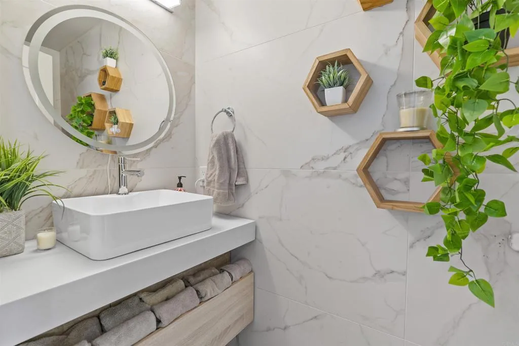 https://cdn.realtyfeed.com/cdn/127/307060602/6dc11ab4a68efd46e39963068ef19d11.webp