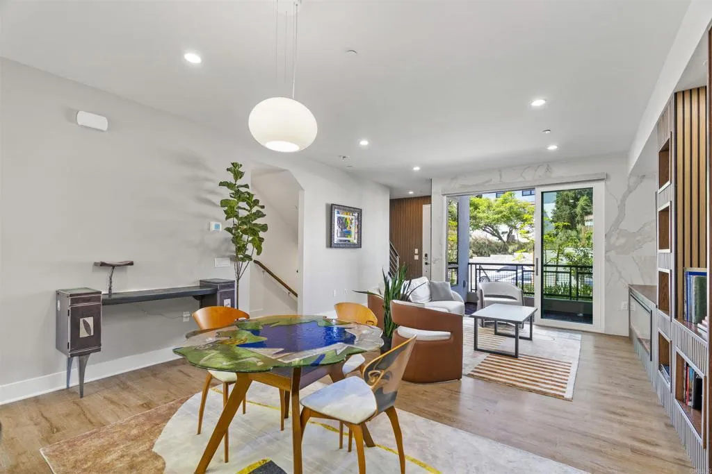https://cdn.realtyfeed.com/cdn/127/307060602/81de277c76c86311ba934df92187671b.webp