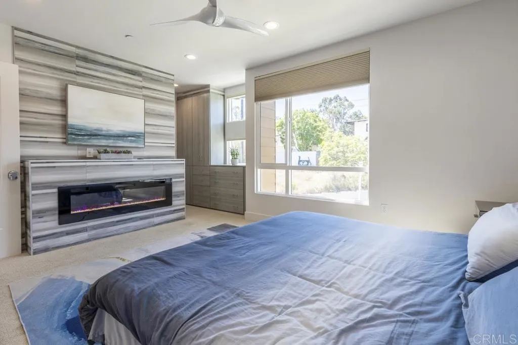 https://cdn.realtyfeed.com/cdn/127/307060602/da679f7f58bedca360df54534daf492c.webp