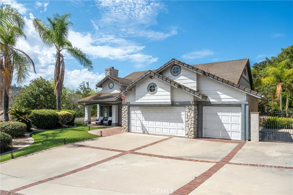 1463 Oak View Way, Escondido, CA 92029 - Main photo, Escondido, CA