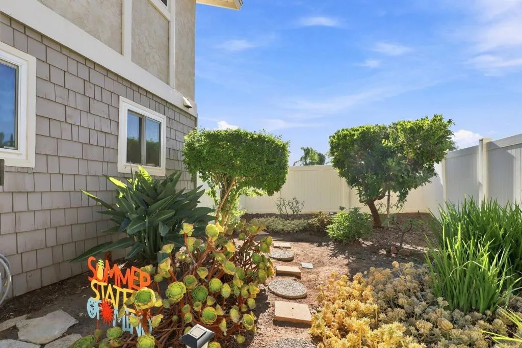 https://cdn.realtyfeed.com/cdn/127/307060739/1454ed6e475e2b4997ddf89ae94970e8.webp