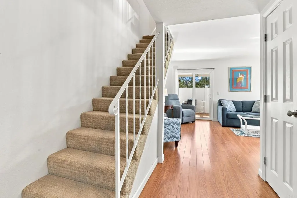 https://cdn.realtyfeed.com/cdn/127/307060739/9400ad5bcb7cd8f8afaa609c829032d7.webp