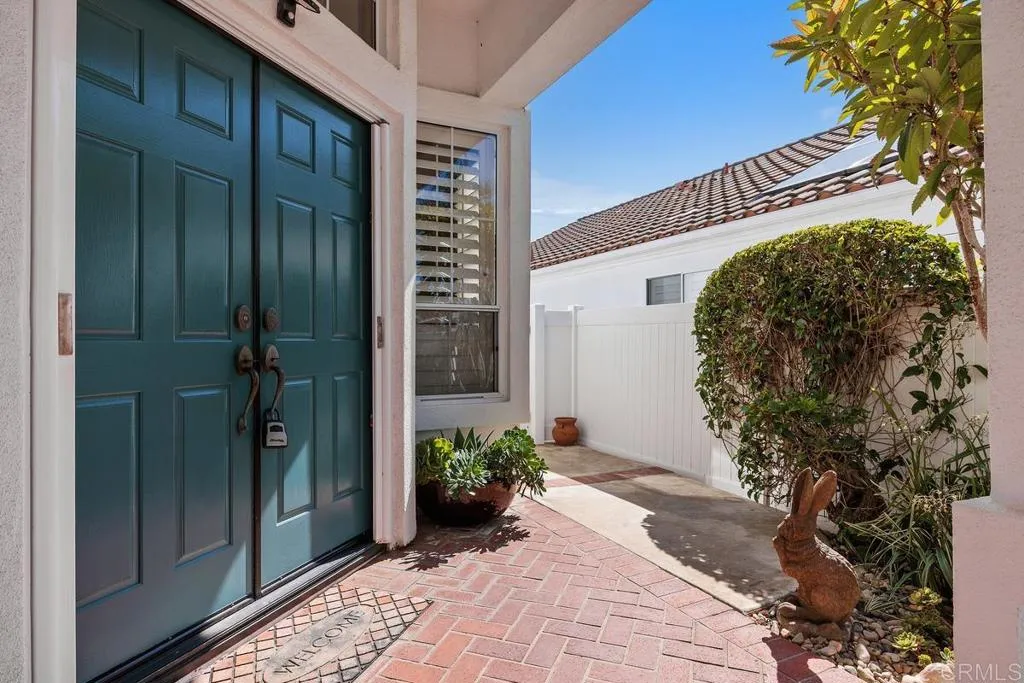 6005 Patmos Way, Oceanside, CA 92056 - Photo 4 of 30, Oceanside, CA