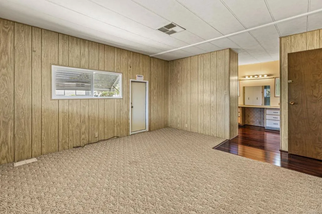 https://cdn.realtyfeed.com/cdn/127/307060883/10770729a6a70b28c5dca4bed1f99403.webp