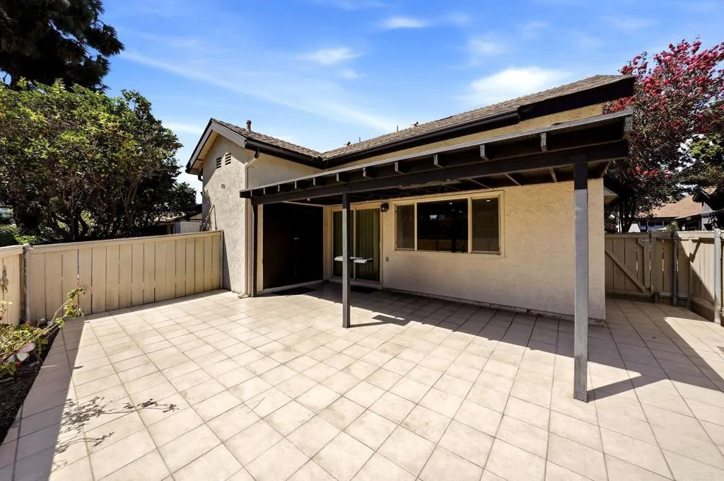 https://cdn.realtyfeed.com/cdn/127/307060907/b90f1b7998b784d986fd196ad4c2ea4f.webp