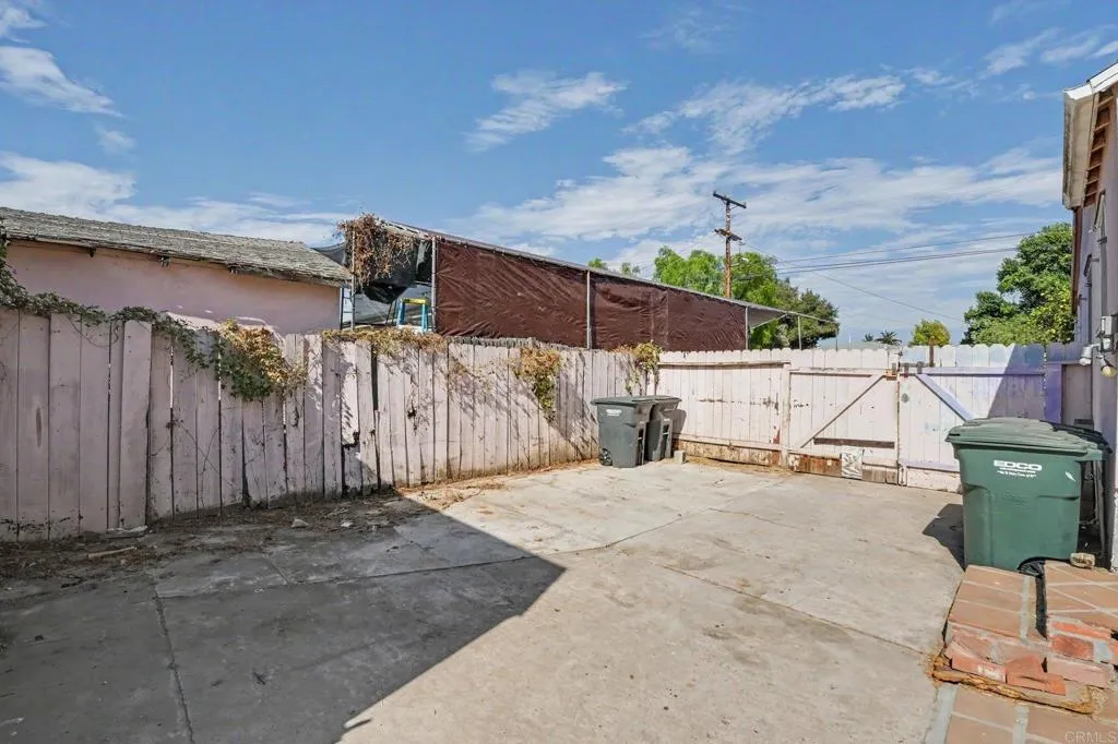 https://cdn.realtyfeed.com/cdn/127/307060909/8d44475416394d84fc75847855c509db.webp