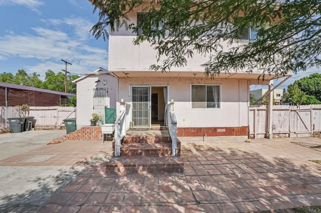 https://cdn.realtyfeed.com/cdn/127/307060909/b128d74e29a9b7d3ce6be6f2971f900c.webp