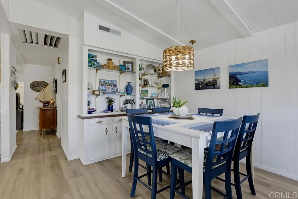 https://cdn.realtyfeed.com/cdn/127/307060928/107debb1980ce77ef988f762be531c69.webp