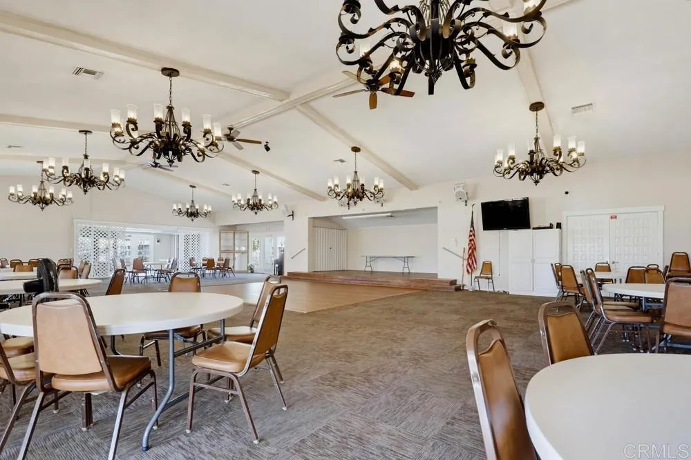 https://cdn.realtyfeed.com/cdn/127/307060928/55cb63e1e4076a82525e28df0f3a86e5.webp