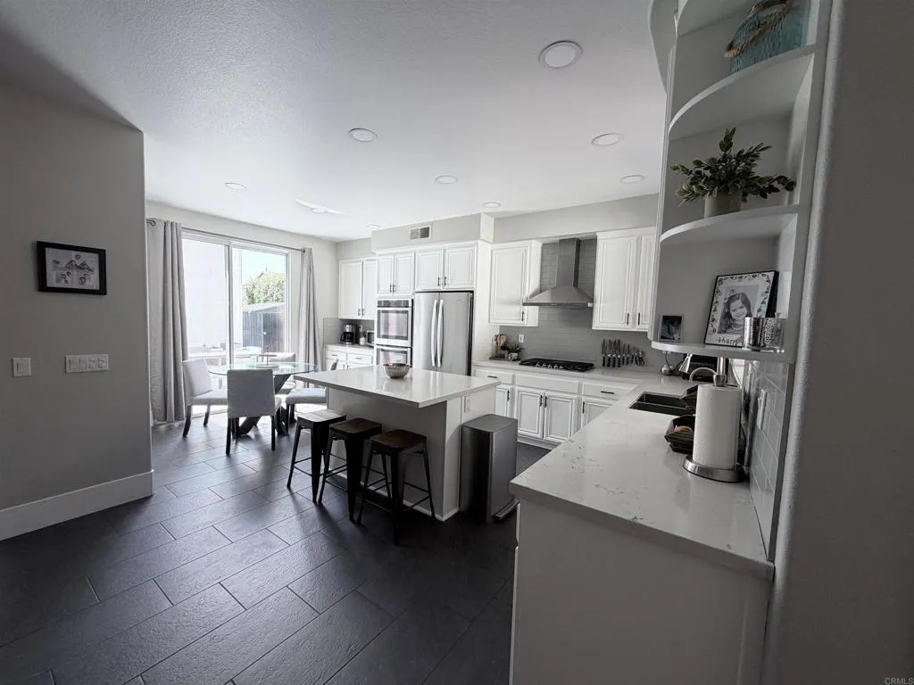 755 River Rock Road, Chula Vista, CA 91914 - Photo 4 of 27, Chula Vista, CA