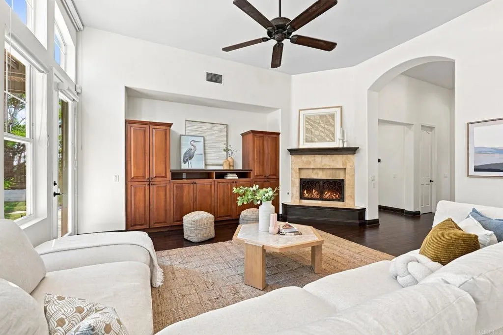 https://cdn.realtyfeed.com/cdn/127/307060939/b0c8bbfc708cfce89c59f0a0909d7a68.webp