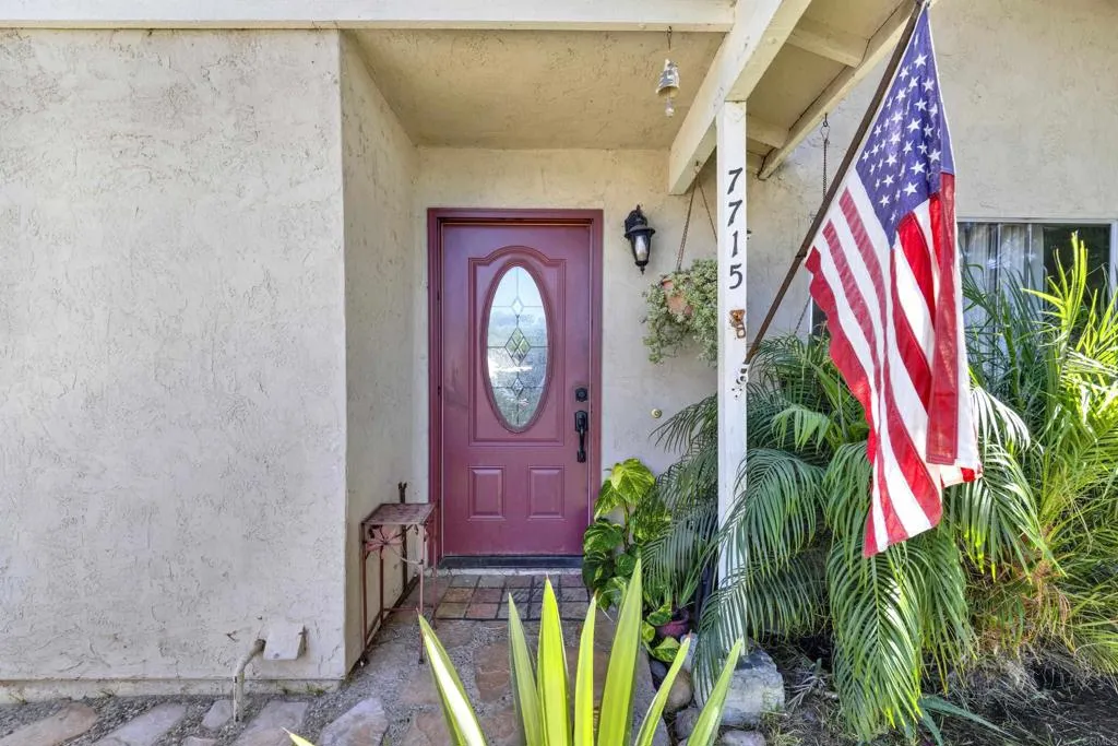 https://cdn.realtyfeed.com/cdn/127/307060991/a13b9c5e39f845311b76ffbfcf4a7a45.webp