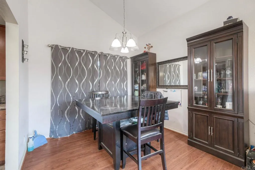 https://cdn.realtyfeed.com/cdn/127/307061024/1215f8d7a65542716ab3f5b4b33e2182.webp