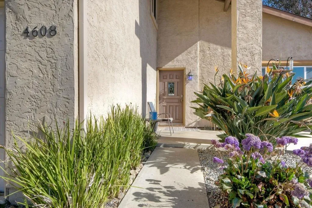 https://cdn.realtyfeed.com/cdn/127/307061024/b8ad8b697778bd3c4178e0756e23994f.webp