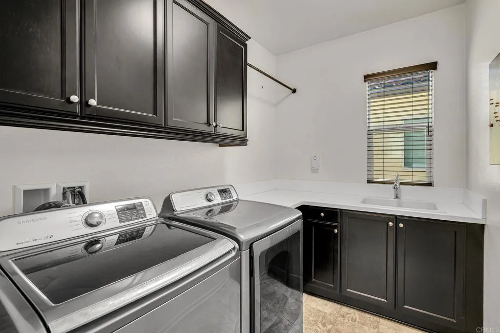 https://cdn.realtyfeed.com/cdn/127/307061059/32f593dcd18f5475e86aec87c17f6d13.webp