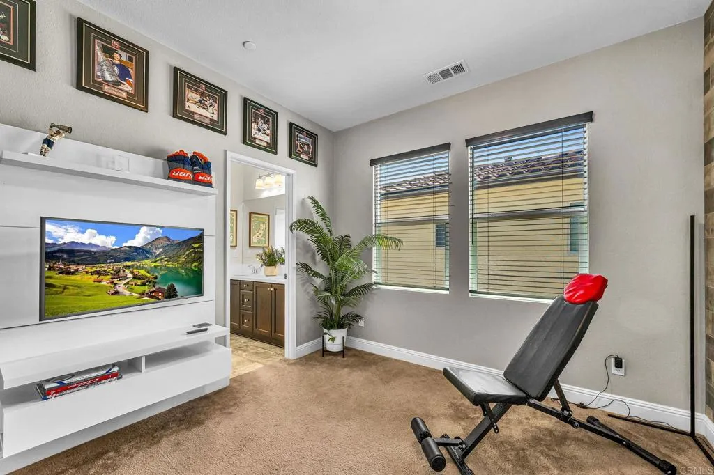 https://cdn.realtyfeed.com/cdn/127/307061059/71108a679c64600890ac62eb2f633aa1.webp