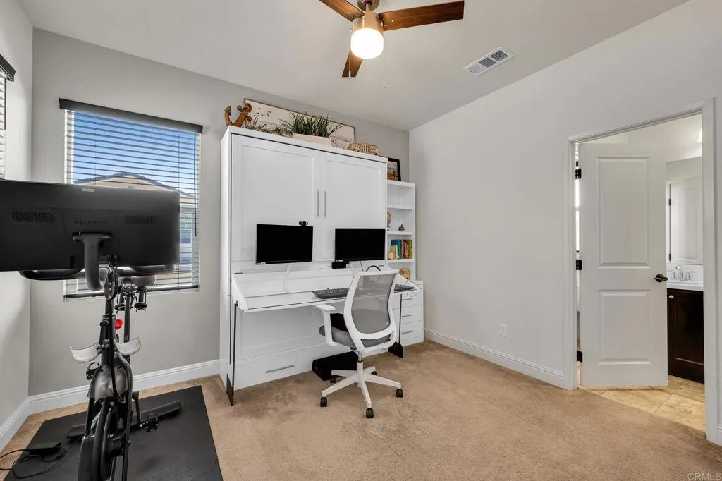 https://cdn.realtyfeed.com/cdn/127/307061059/80cee2d0f05f97a67c395448d5e34af2.webp