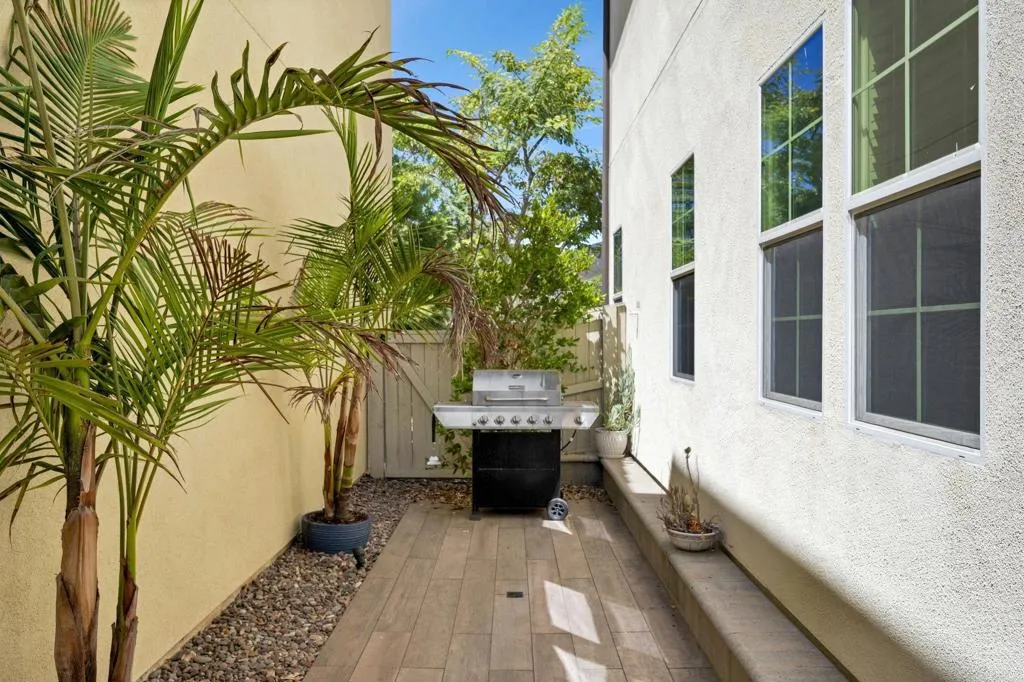 https://cdn.realtyfeed.com/cdn/127/307061059/9bfcb7bbde5ac9f8ea4dcad697088dc3.webp