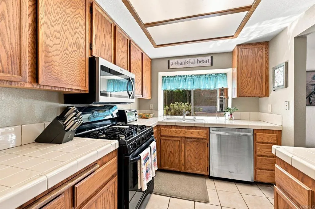 https://cdn.realtyfeed.com/cdn/127/307061070/1700d3c2d1e8bb1171e5aac467741e43.webp
