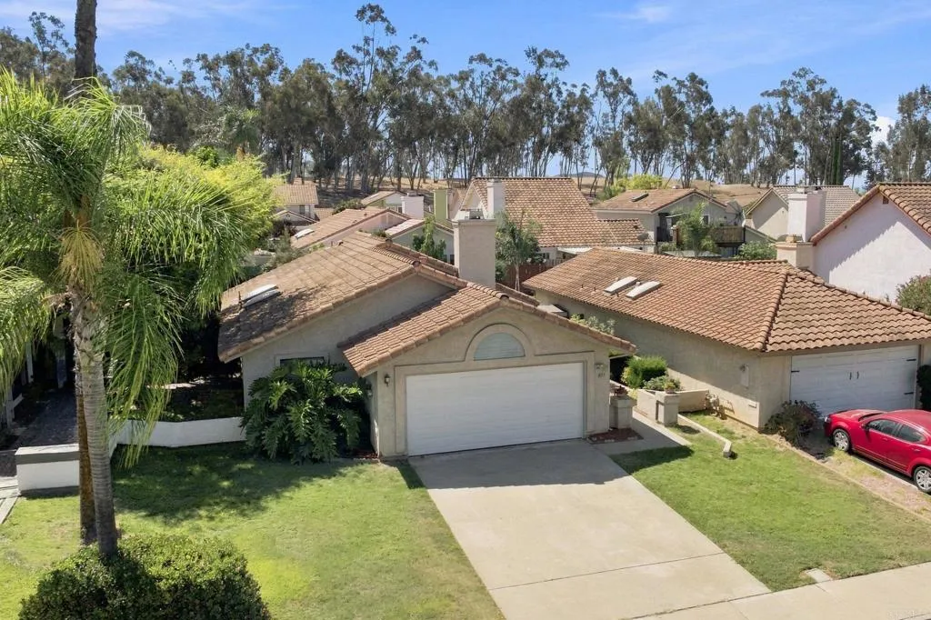 https://cdn.realtyfeed.com/cdn/127/307061070/1d55d48f6c7fbd7b89c88b9bb318ea78.webp