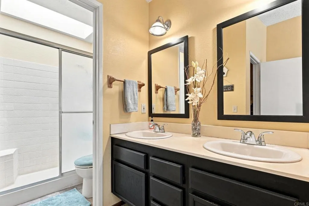 https://cdn.realtyfeed.com/cdn/127/307061070/f1c3dfa677dcb71396b9ba79ab693fc5.webp