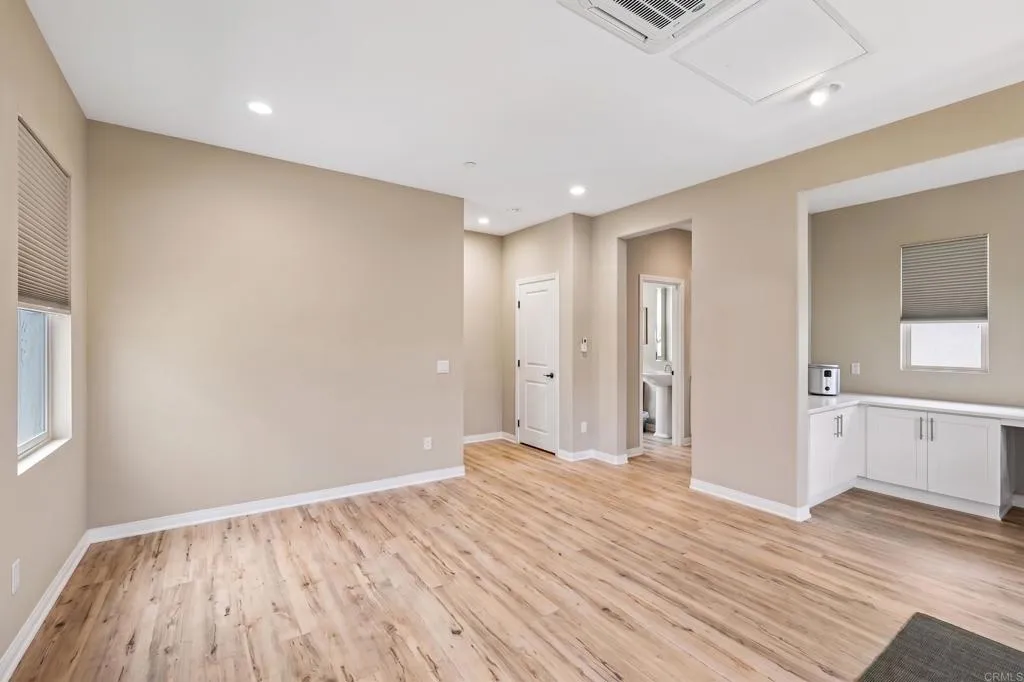 https://cdn.realtyfeed.com/cdn/127/307061073/4f7a9bdcfc6f4e99e455276736a3fa0e.webp