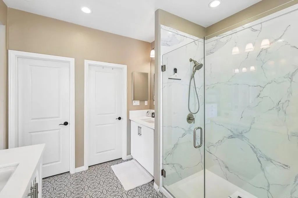 https://cdn.realtyfeed.com/cdn/127/307061073/c1f3e51001434d636793f209e38364b3.webp