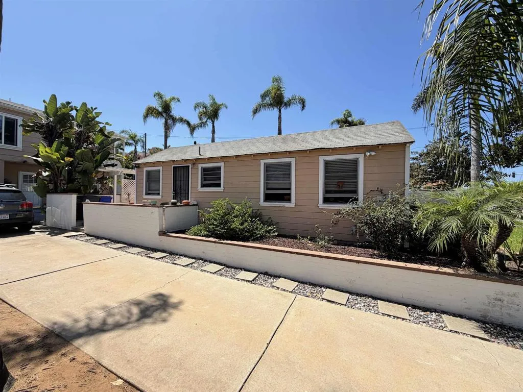 333 Beech Ave, Carlsbad, CA 92008 - Photo 4 of 5, Carlsbad, CA