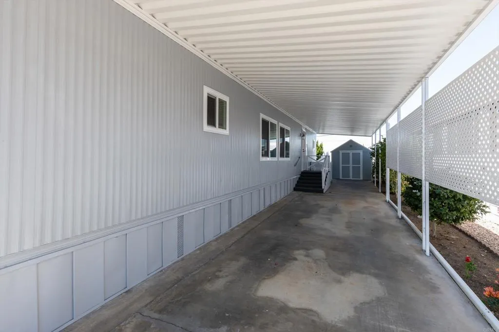 https://cdn.realtyfeed.com/cdn/127/307061100/cd620b2fbea6afa74ba41d2289d8161c.webp