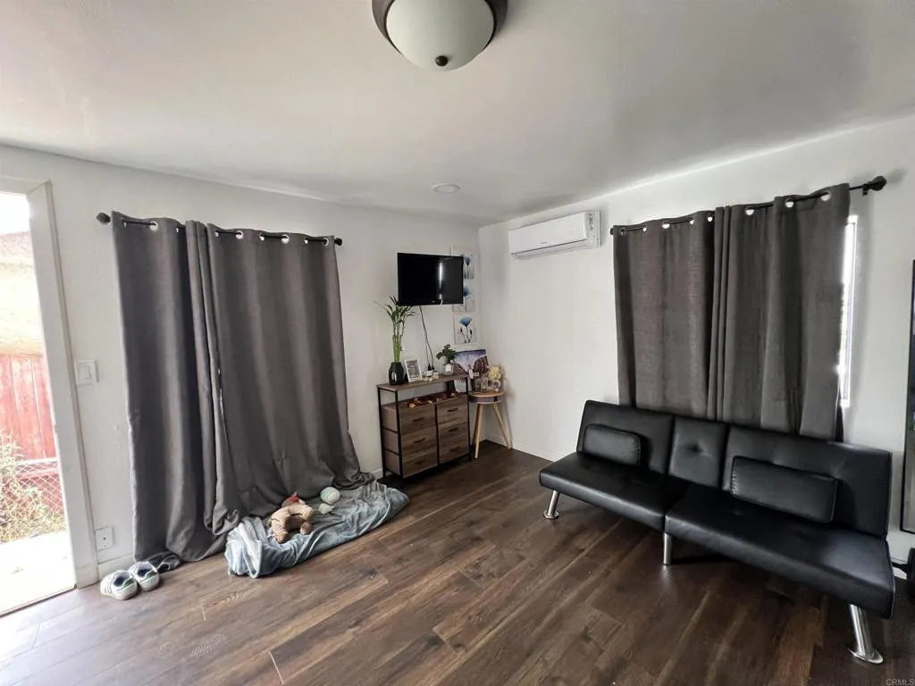 https://cdn.realtyfeed.com/cdn/127/307061102/7a184b42ab1befde8ced9a2d4940d712.webp