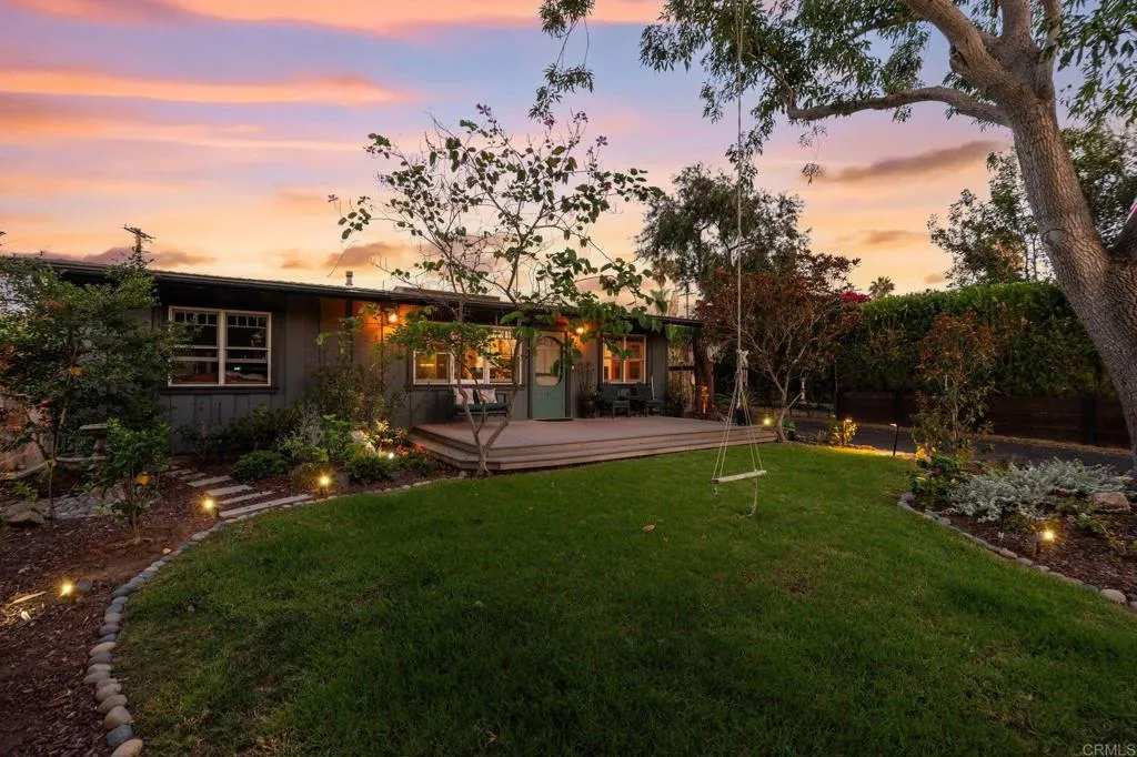 939 Ocean View Avenue, Encinitas, CA 92024 - Photo 4 of 45, Encinitas, CA