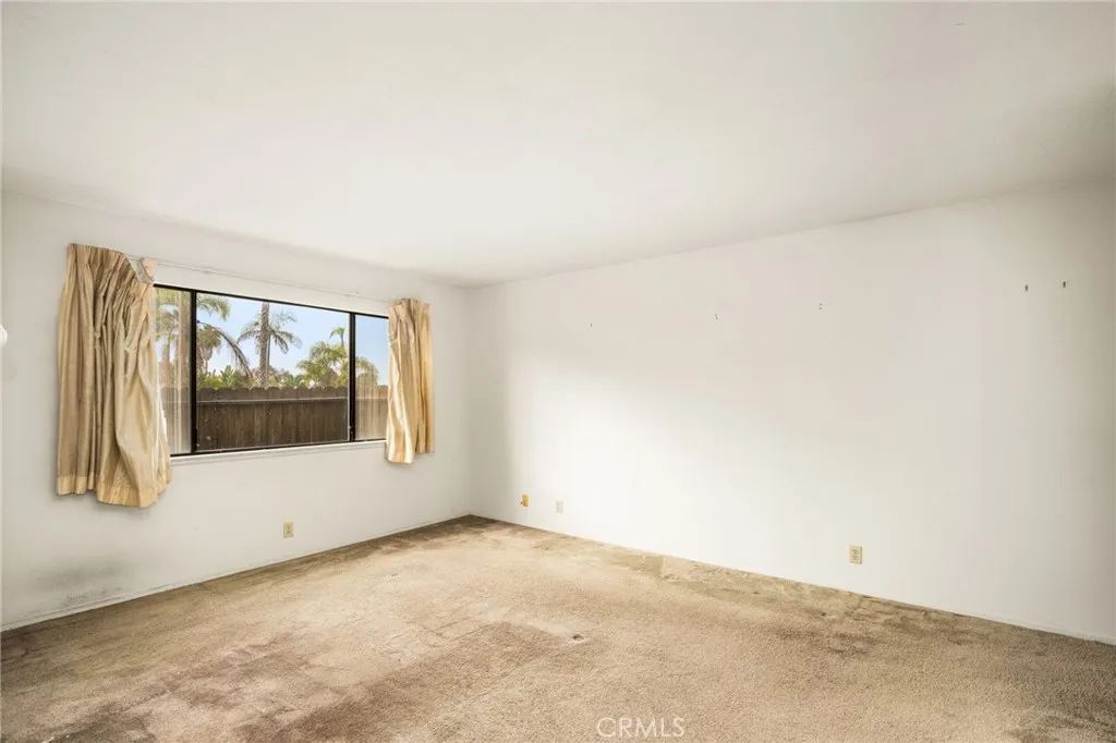 https://cdn.realtyfeed.com/cdn/127/307061325/6d16a72dfa1d6125e9351048ee2b5130.webp