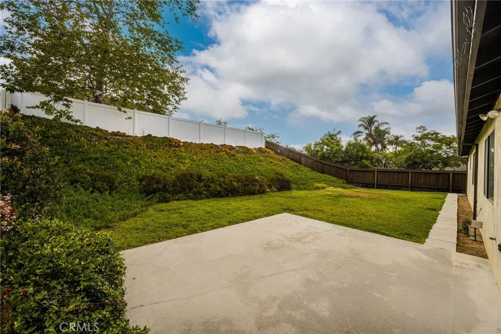 https://cdn.realtyfeed.com/cdn/127/307061325/944a9b914ea5a60b11e0eaef8c441b03.webp