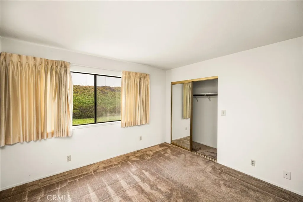 https://cdn.realtyfeed.com/cdn/127/307061325/cddac3b99232954d2db4ccf72021e15e.webp