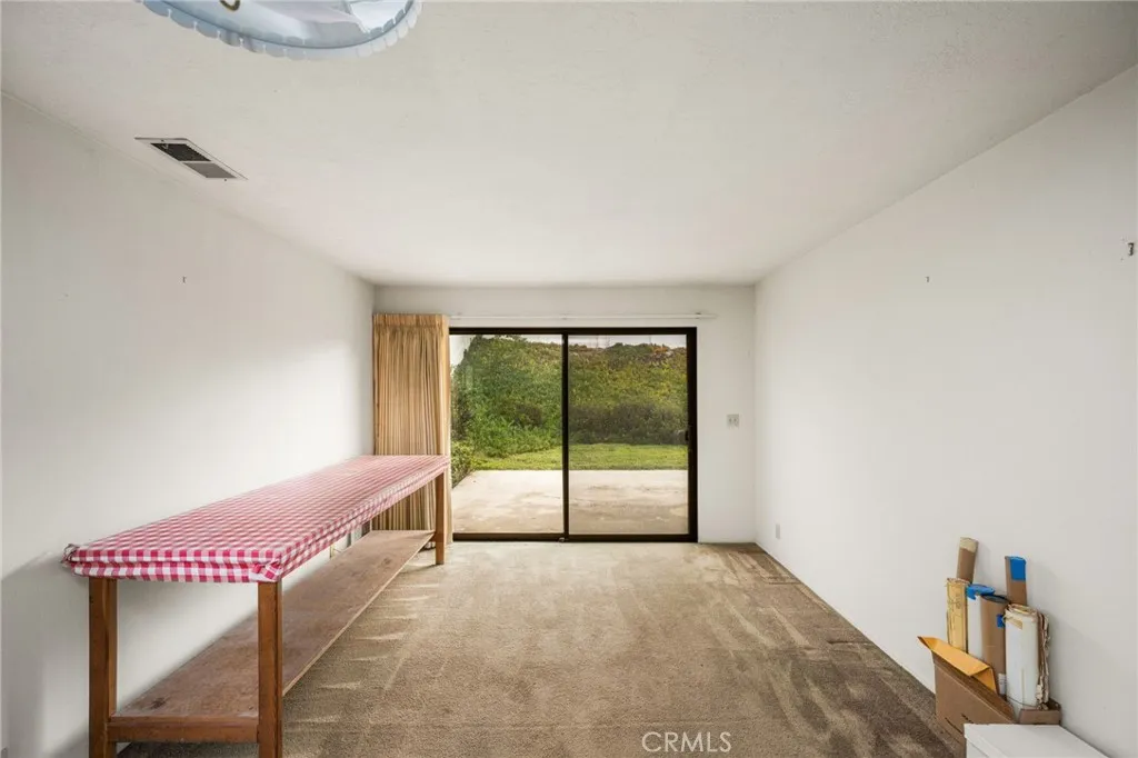 https://cdn.realtyfeed.com/cdn/127/307061325/db31bf44fb40a057e02458003b4f396c.webp
