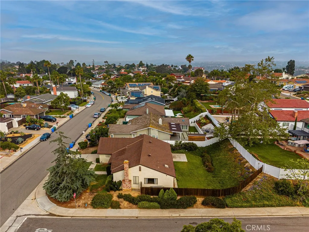 https://cdn.realtyfeed.com/cdn/127/307061325/df192f90db338300a1bf7623b9a6ef3d.webp