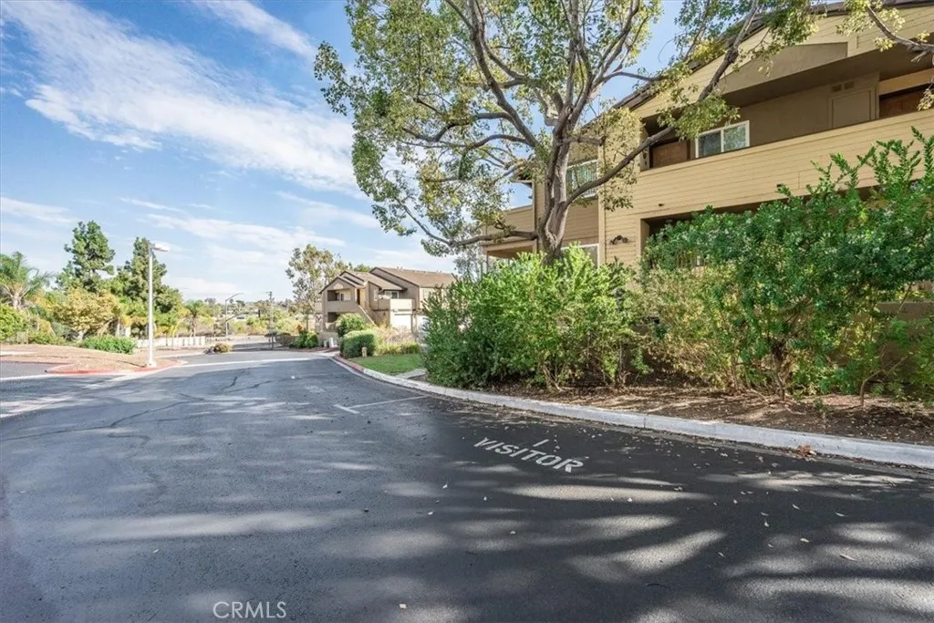 https://cdn.realtyfeed.com/cdn/127/307061332/701d1ba12c7b1174417c86c34d25b277.webp