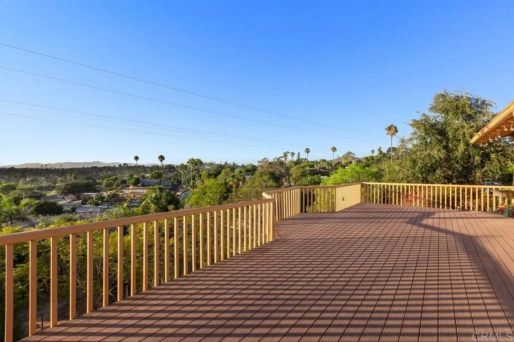1917 Alta Vista Drive Unit A, Vista, CA 92084 - Photo 4 of 39, Vista, CA