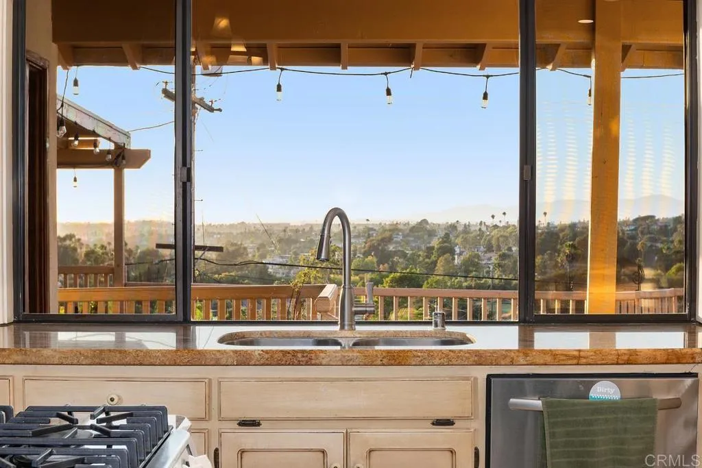 https://cdn.realtyfeed.com/cdn/127/307061336/7bfa3a3c8ca0d71cf5a2bbe2c645a6d4.webp