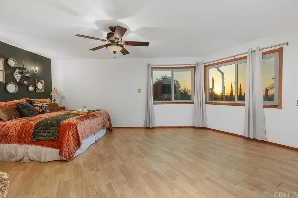 https://cdn.realtyfeed.com/cdn/127/307061336/afebcdc3eb233fe9d8daf225b9f7985d.webp