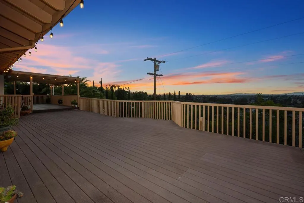 1917 Alta Vista Drive Unit A, Vista, CA 92084 - Photo 3 of 39, Vista, CA