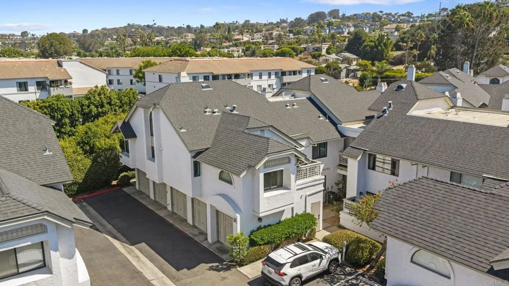 https://cdn.realtyfeed.com/cdn/127/307061391/195e31bf72c320b80a4b99022b312ffc.webp