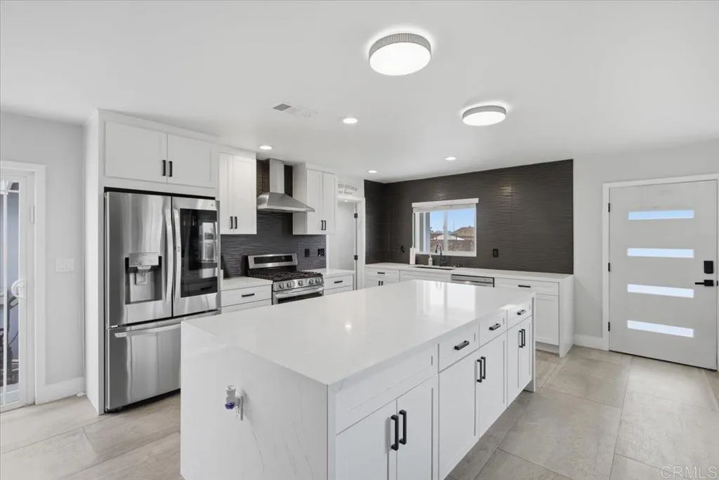 5141 Dubois Drive, San Diego, CA 92117 - Photo 3 of 31, San Diego, CA